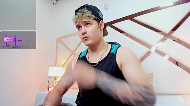 rayan linxx online show from 14, 4, 2026