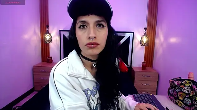 Snapshot of FRANCESCA_LOVE_ chatting on 6, 3, 2026 FRANCESCA LOVE online show from 6, 3, 2026