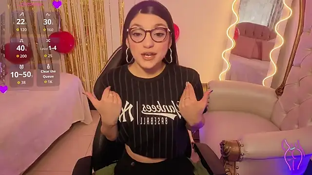 MAHYRA TAY online show from 21, 2, 2026