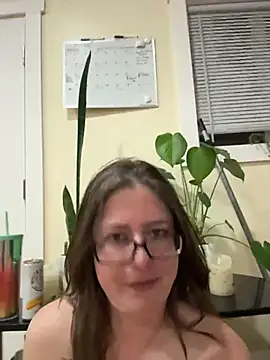 Naomi Blaire online show from 3, 3, 2026