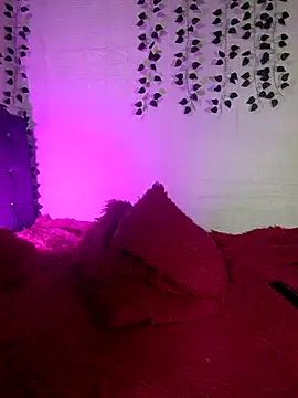 Keyla-moon online show from 8, 4, 2026