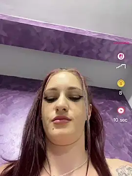 Roxyfoxyyy online show from 8, 7, 2026