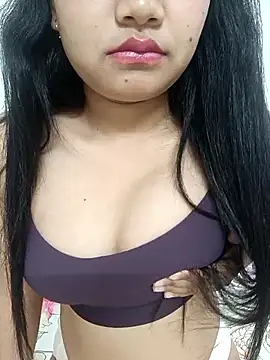 EliraMoon online show from 2, 3, 2026