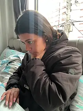 Snapshot of RachelWeisz_ chatting on 14, 6, 2026 RachelWeisz online show from 14, 6, 2026