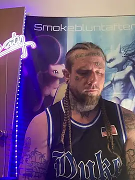 Smokebluntafterblunt online show from 14, 4, 2026