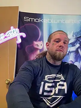 Snapshot of Smokebluntafterblunt chatting on 24, 6, 2026 Smokebluntafterblunt online show from 24, 6, 2026