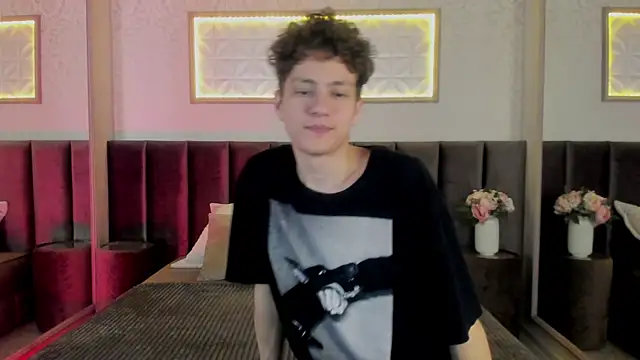 Snapshot of StefanBev chatting on 1, 3, 2026 StefanBev online show from 1, 3, 2026