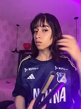 Snapshot of alahia_pink chatting on 25, 2, 2026 alahia pink online show from 25, 2, 2026