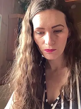 Snapshot of Midnight_Munch chatting on 13, 4, 2026 Midnight Munch online show from 13, 4, 2026