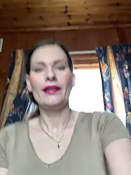 Snapshot of Midnight_Munch chatting on 14, 4, 2026 Midnight Munch online show from 14, 4, 2026