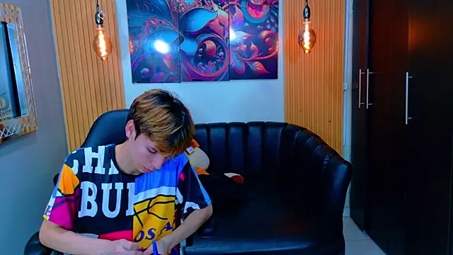 Liam Green1 online show from 8, 2, 2026