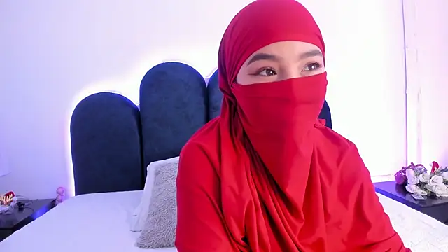 Yaasmin  online show from 9, 2, 2026