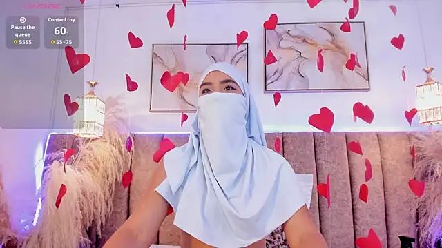 Yaasmin  online show from 13, 2, 2026