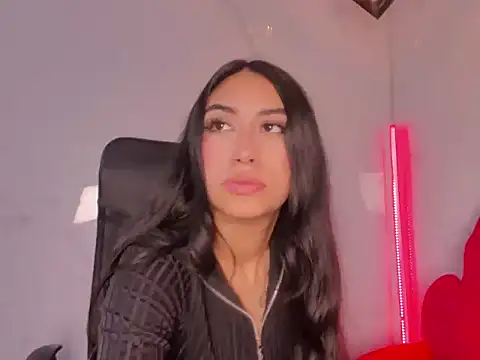 Snapshot of TiffanyDream8 chatting on 20, 2, 2026 TiffanyDream8 online show from 20, 2, 2026