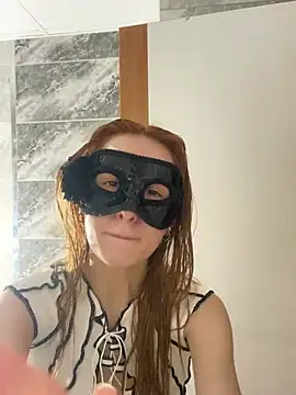 Snapshot of seluna_baby chatting on 18, 2, 2026 seluna baby online show from 18, 2, 2026