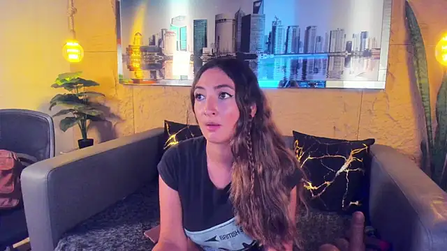 Lucy0420 online show from 7, 4, 2026