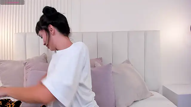 violeta rodriguezz online show from 22, 3, 2026