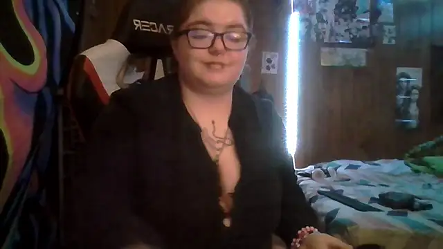 Snapshot of thatskarma chatting on 18, 2, 2026 thatskarma online show from 18, 2, 2026