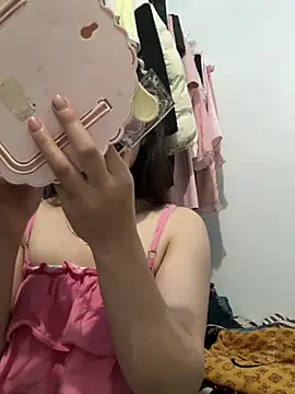 cuty lusy online show from 31, 5, 2026