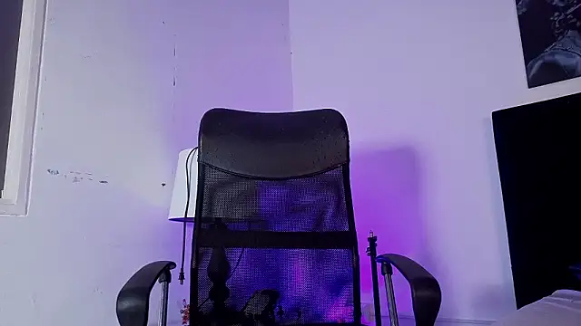 Snapshot of KateValenciaa chatting on 26, 3, 2026 KateValenciaa online show from 26, 3, 2026