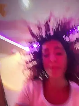 Woo isDaphne online show from 14, 3, 2026