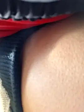 Zafira glow online show from 6, 3, 2026