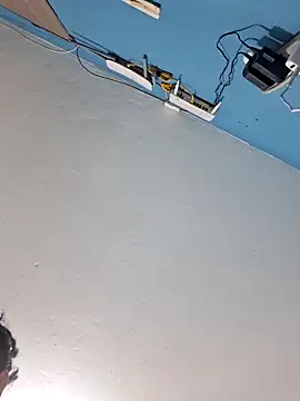 Zafira glow online show from 10, 3, 2026