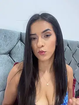 luna kissx online show from 21, 2, 2026