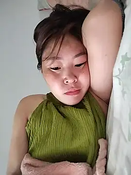 Snapshot of Yiyoongg chatting on 12, 7, 2026 Yiyoongg online show from 12, 7, 2026