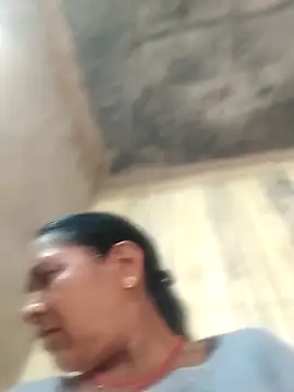 Snapshot of Loomaraj chatting on 20, 2, 2026 Loomaraj online show from 20, 2, 2026