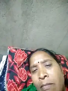 Snapshot of Loomaraj chatting on 22, 2, 2026 Loomaraj online show from 22, 2, 2026