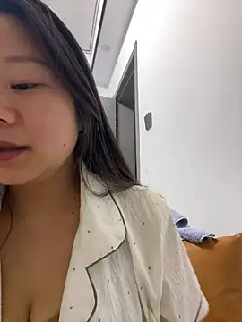 Snapshot of DDoo21 chatting on 1, 7, 2026 DDoo21 online show from 1, 7, 2026