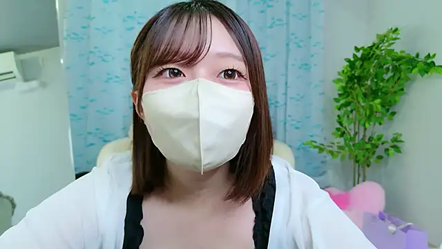 Snapshot of Saki_chanF chatting on 8, 7, 2026 Saki chanF online show from 8, 7, 2026