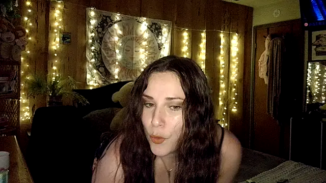 VelvetBrunetteXo online show from 25, 2, 2026