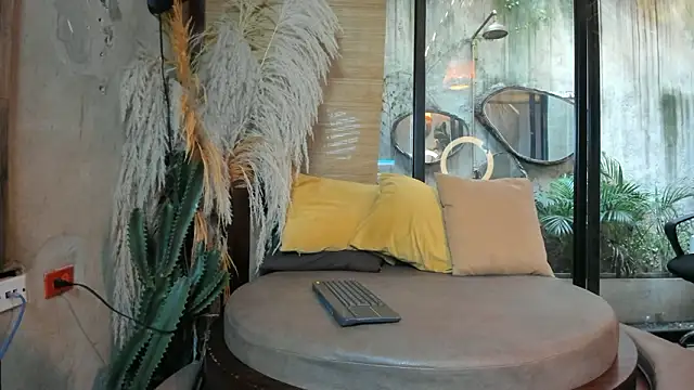 Snapshot of sophieBlair_ chatting on 26, 2, 2026 sophieBlair online show from 26, 2, 2026