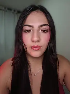Alessia fiore333 online show from 21, 4, 2026