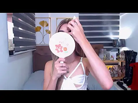Snapshot of JuicyCockThea chatting on 6, 6, 2026 JuicyCockThea online show from 6, 6, 2026