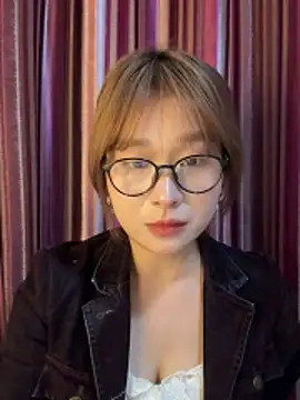 Snapshot of A-cola chatting on 23, 3, 2026 A-cola online show from 23, 3, 2026