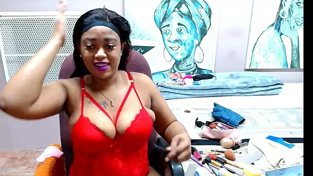 Snapshot of TyraHotxxx chatting on 26, 3, 2026 TyraHotxxx online show from 26, 3, 2026