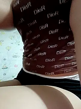 Ella lee18 online show from 13, 2, 2026