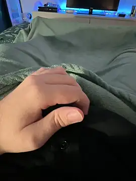 Thomascrtz online show from 7, 4, 2026