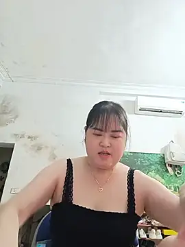 Snapshot of Kee-kimlee chatting on 3, 7, 2026 Kee-kimlee online show from 3, 7, 2026