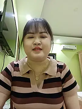 Snapshot of Kee-kimlee chatting on 15, 7, 2026 Kee-kimlee online show from 15, 7, 2026