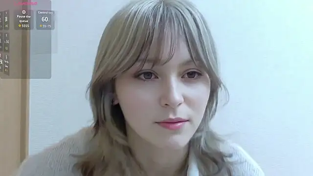 Snapshot of e_ri_ka93 chatting on 10, 7, 2026 e ri ka93 online show from 10, 7, 2026