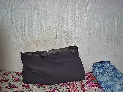 BlackBeauty2002 online show from 9, 2, 2026