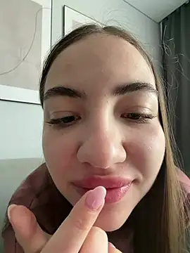  Patricia P online show from 19, 5, 2026
