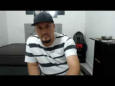 thomax10 online show from 11, 2, 2026