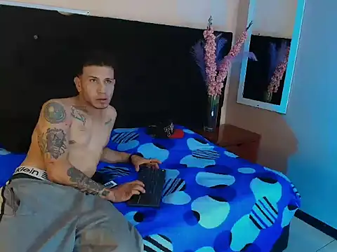 thonixxandluna online show from 18, 2, 2026