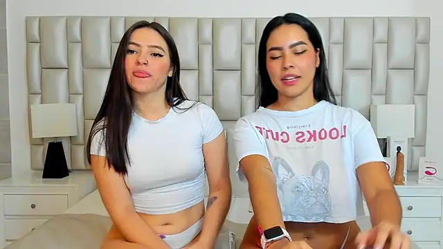 paola katy dicks online show from 26, 2, 2025