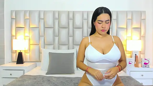 Snapshot of paola_katy_dicks chatting on 3, 6, 2026 paola katy dicks online show from 3, 6, 2026